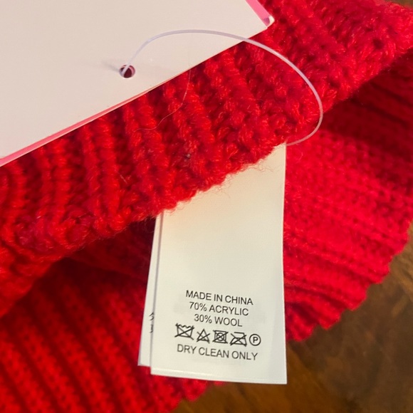 Kate Spade pink and red bow beanie - Picture 3 of 4
